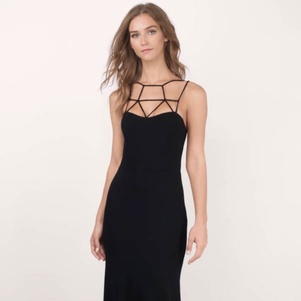 Tobi Caged Front Maxi Dress